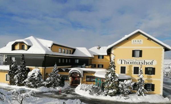 Der Thomashof Hotel Sankt Jakob im Rosental Ngoại thất bức ảnh