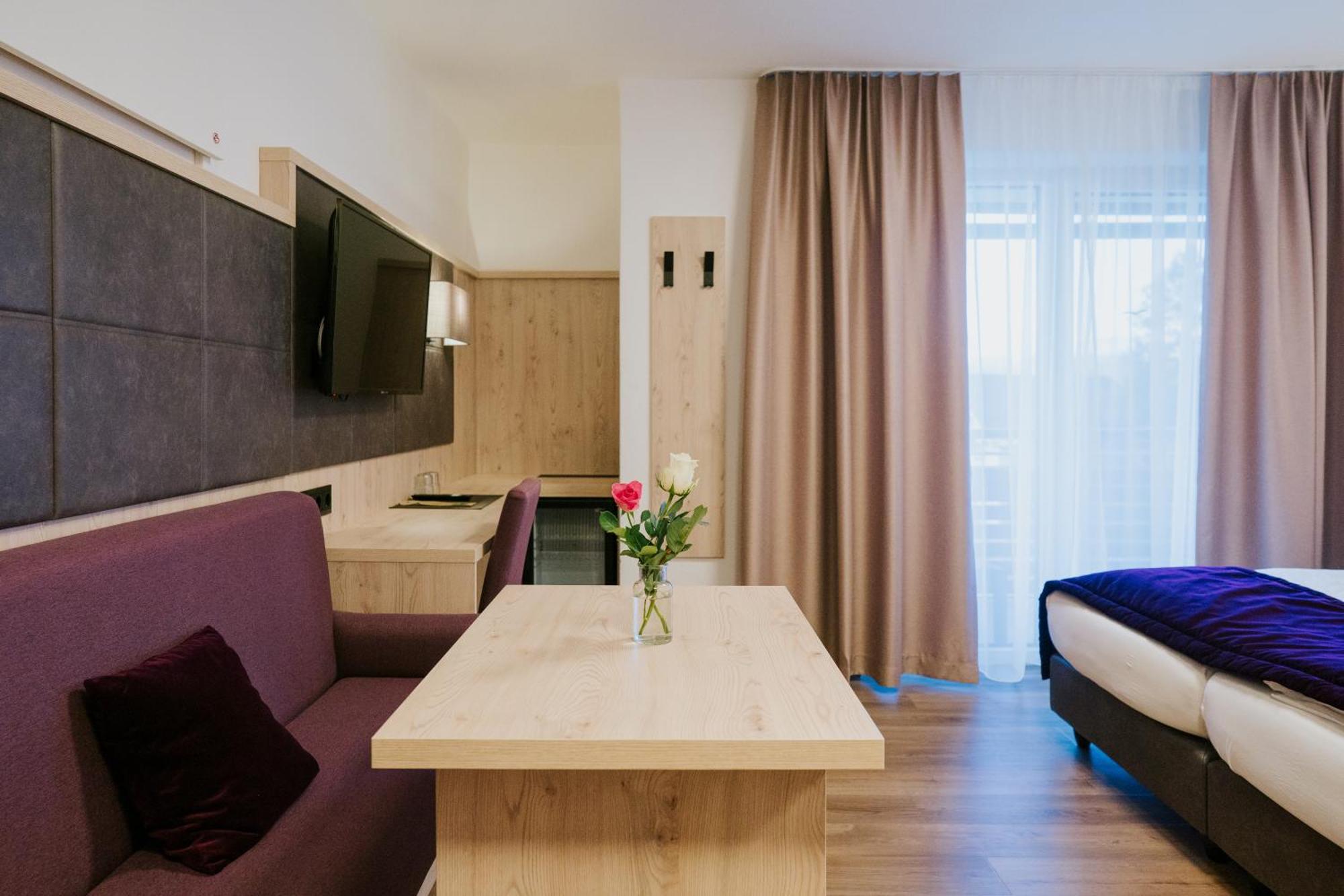 Der Thomashof Hotel Sankt Jakob im Rosental Ngoại thất bức ảnh